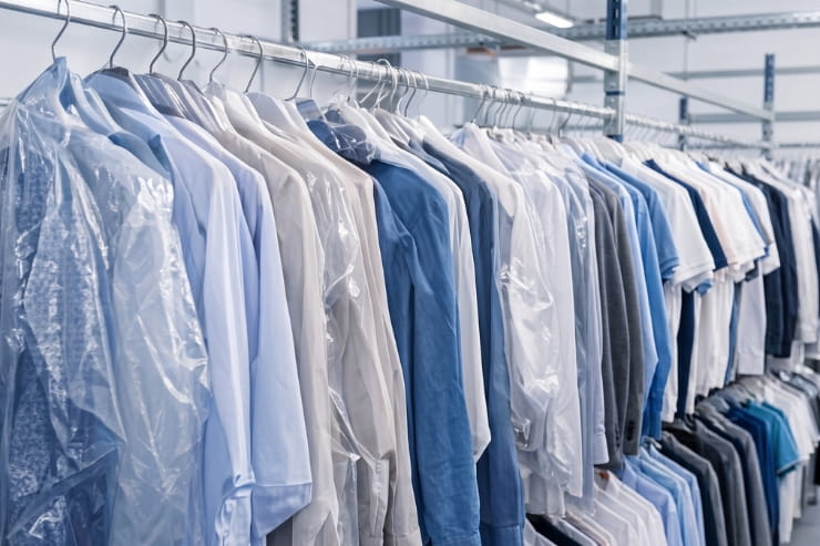 same day laundry service in Abu Dhabi